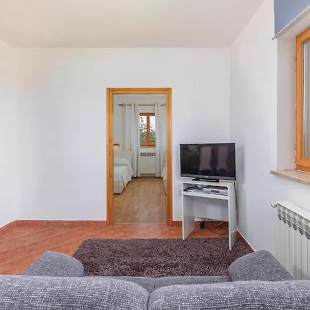 度假居 7 Bedroom In