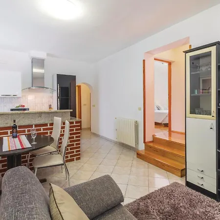 7 Bedroom In Hébergement de vacances